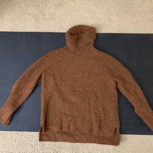 Madewell turtle neck